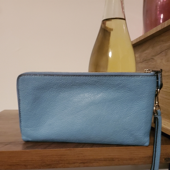 Coach Tiffany Blue Double Wallet with Wristlet strap - Picture 2 of 16